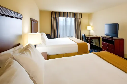Holiday Inn Express & Suites Jourdanton-Pleasanton by IHG
