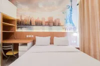 Cozy Living and Comfy Studio Sky House BSD Apartment - 2-Star
