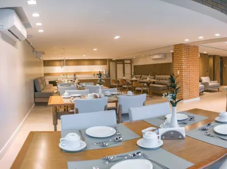 Village du Lac Hotel