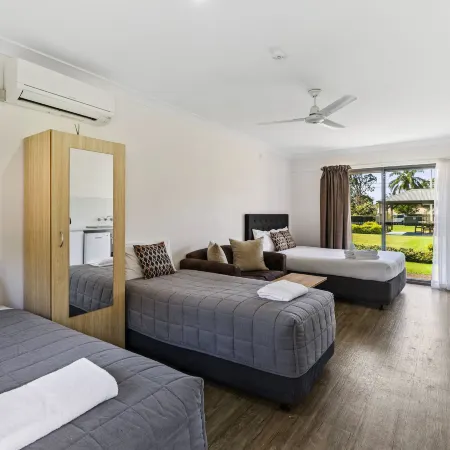 Lemon Tree Passage Motel