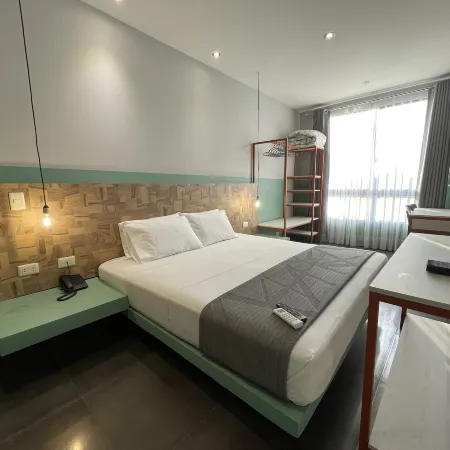 Hotel G