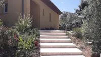 La Villa Provençale Hotel a Lorgues