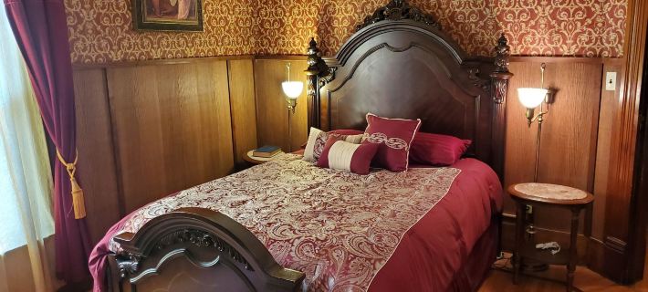 Historic Victorian Inn Hotels in Sioux Falls