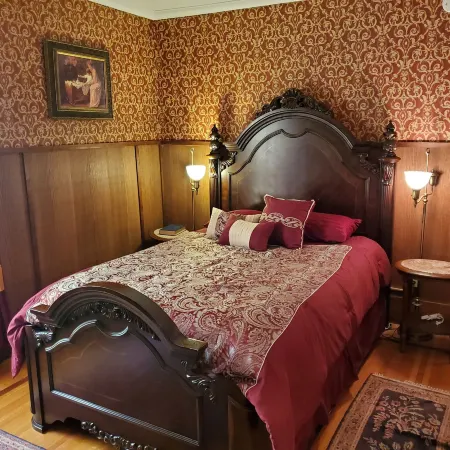 Historic Victorian Inn