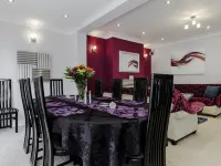 Brooklyn House Hotels in Enfield