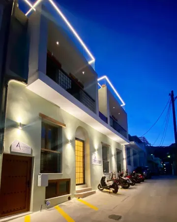 Andros 4 All Seasons Villas & Suites