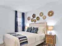 Santorini House - 3 Bed 2 Bath in Wilton Manors - Walking Distance to Wilton Drive - spa