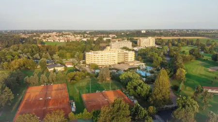 Galzignano Resort Terme & Golf - Hotel Sporting Отели рядом с достопримечательностью «Metropole Minigolf»