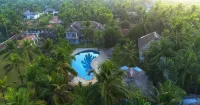 Malabar Ocean Front Resort and Spa, Bekal - Beach