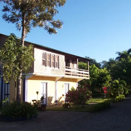 Los Bohios Campo Añil