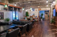 HOSTEL OE - พร้อมอาหารเช้า