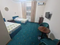 Hotel Kuvonchoy Bonu Hotels near Citadel Kunya-ark