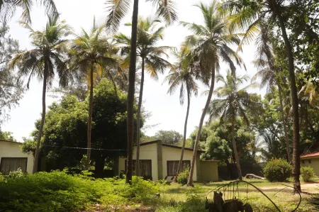 Golden Sun Beach Resort Отели в г. Махабалипурам