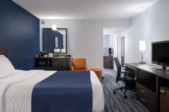 Travelodge Suites by Wyndham Saint John Hotel di 