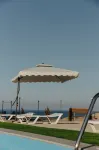 TONg Marina - Pools