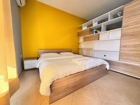 BSB Apartments Отели рядом с достопримечательностью «Мечеть Эфем Бей»