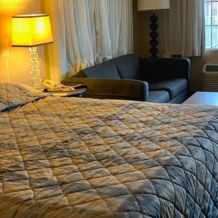 Calipatria Inn and Suites