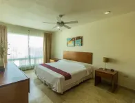 Coral Maya Stay Suites Hotels near xcaret