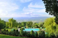 Villa Campestri Olive Oil Resort - 4-Star