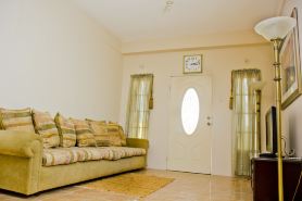 Port of Spain Breezy Guest Apartment