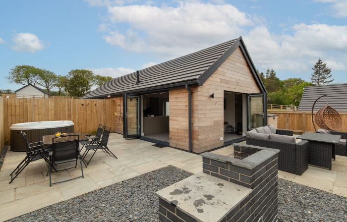 Elm Tree Cottage