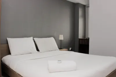 Modern 2Br at Springlake Summarecon Bekasi Apartment Hotels near Danau Summarecon