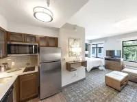 Staybridge Suites NAPLES - MARCO ISLAND by IHG Hotele w: Collier County