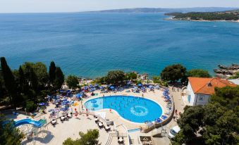 Hotel Dražica - Hotel Resort Dražica