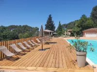 Citykamp d'Aix-en-Provence Hotels in Le Tholonet