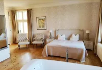 Schloss Krugsdorf Hotels in Pasewalk