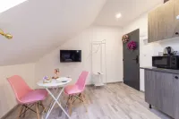 Glm Groupe - Glm Résidences 2 Hôtels à : Holnon