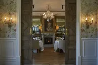 Helguera Palacio Boutique & Antique - 5-Star