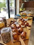 Forest - breakfast