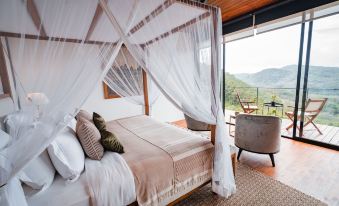 Glenross Living - A Collection of 7 Private Pool Villas and 3 Colonial Suites