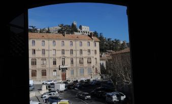 Hôtel le Tivoli