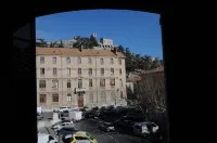 Hôtel le Tivoli Hotels in Sisteron