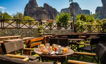 Tsikeli Boutique Hotel Meteora - Adults Friendly