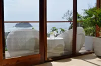 Villa & Resort Atas Pelangi