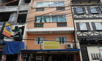 The Orange Inn - Housity