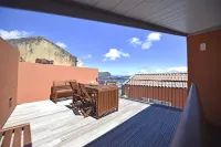 Casa da Baía - Guest House Hotels in Calhau