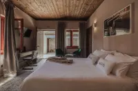 Rouista Tzoumerka Resort Hotel a 