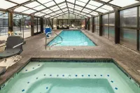 Best Western Pony Soldier Inn  Suites - Pools