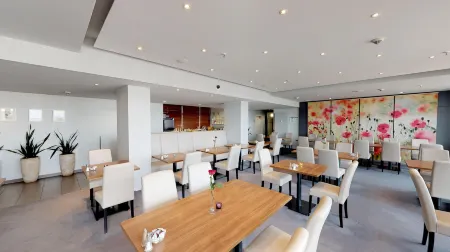 Biendo Hotel Отели в г. Хемниц