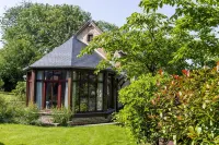 克洛德格拉斯住宿加早餐旅館 住宿飯店