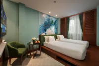 Hanoi la Selva Central Hotel & Spa Отели в г. Тьыонгми