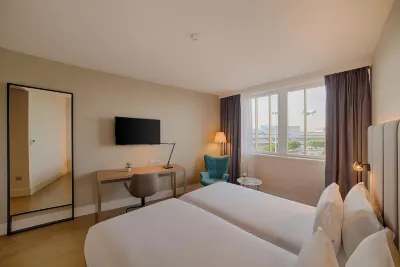 NH Toulouse Airport Hotels near Aeroscopia Museum