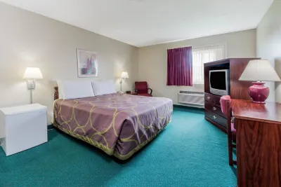 Super 8 by Wyndham Jerseyville Hotels in Jerseyville