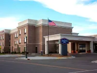 Hampton Inn Burlington Hotels in Racine County