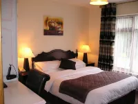 Mountain View Guesthouse - parking