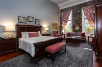 East Bay Inn, Historic Inns of Savannah Collection